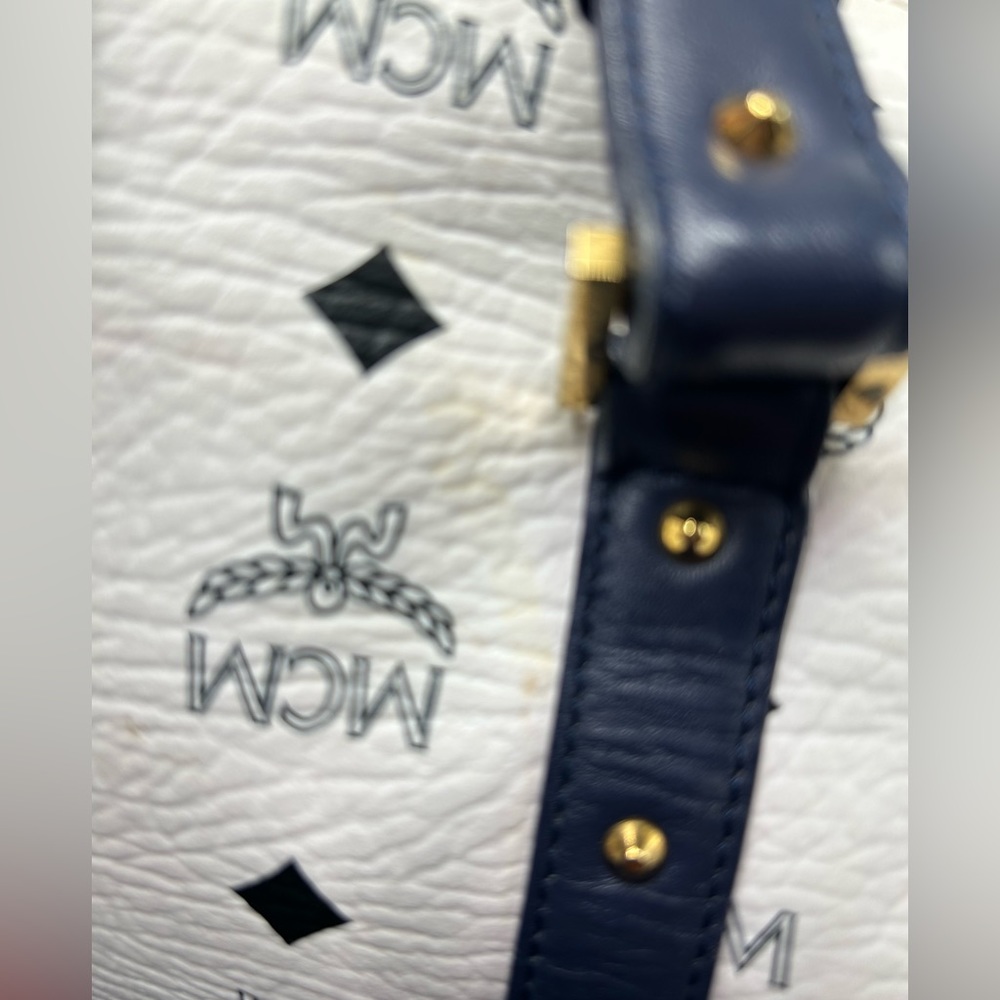 MCM Handbag - Picture 8 of 10